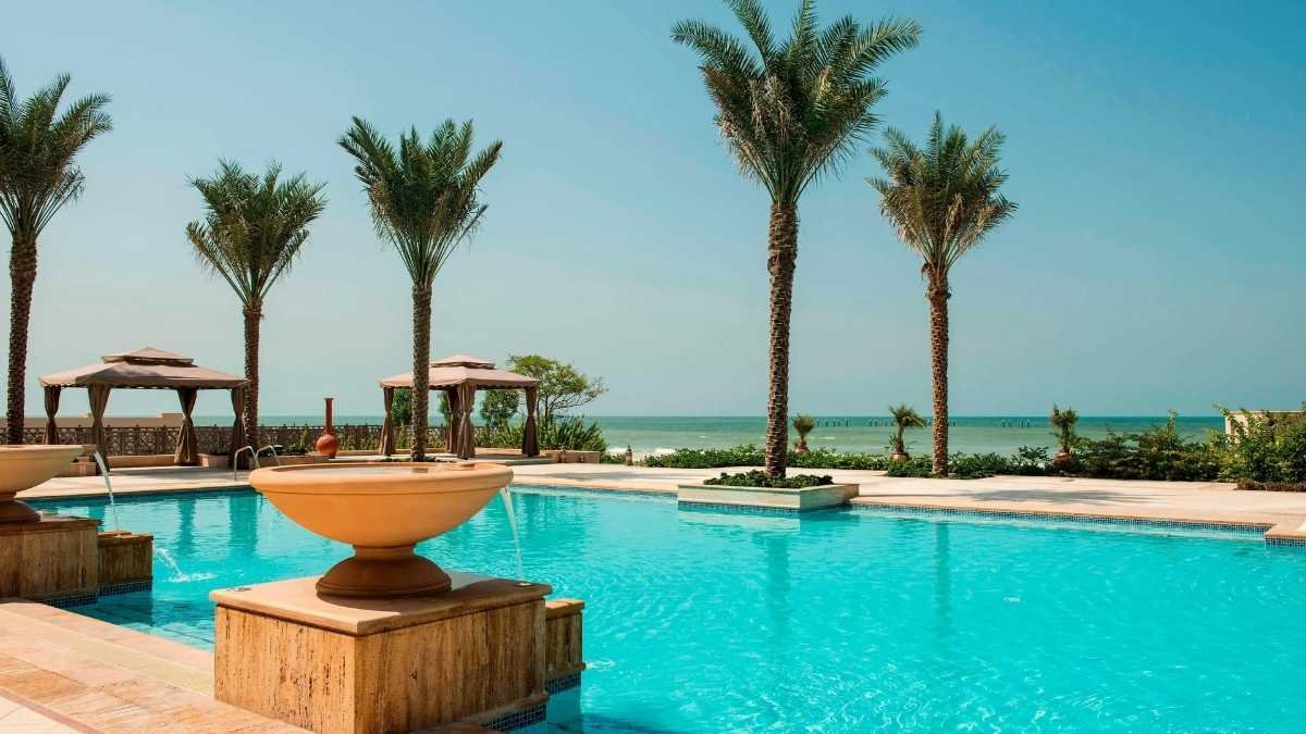 Bab Al Bahr Beach Bar & Grill
