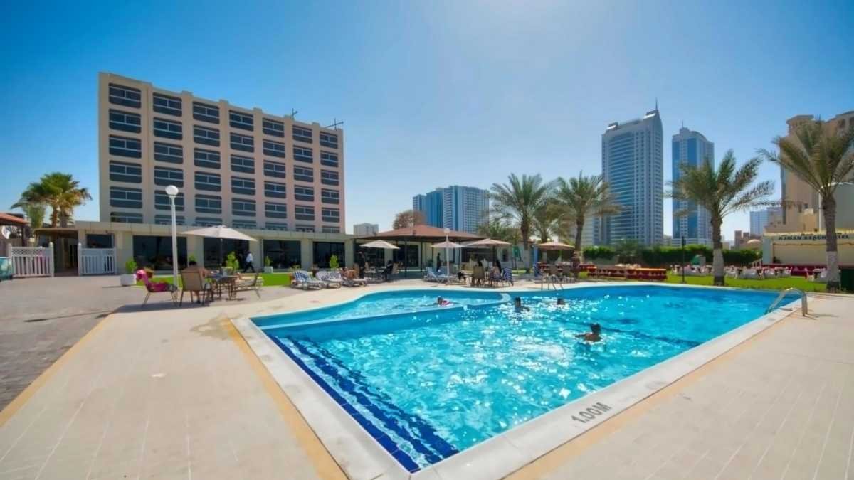 Sea View Restaurant - Ajman Beach Hotel
