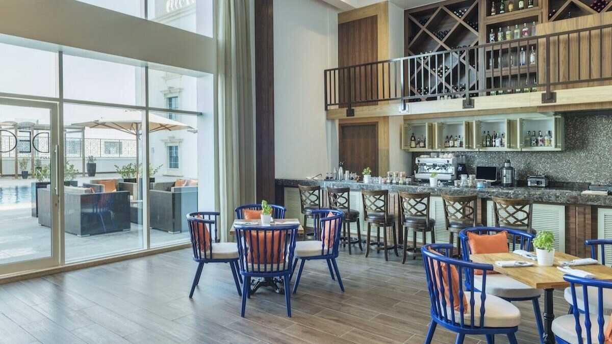 The Deck Pool Bar - Radisson Blu Ajman